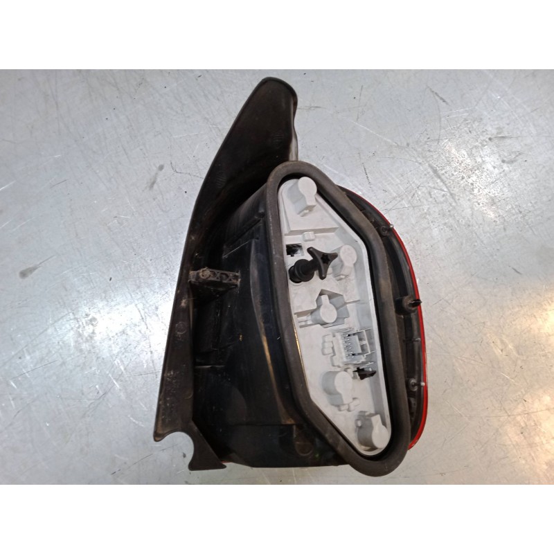 Recambio de piloto trasero izquierdo para renault modus / grand modus (f/jp0_) 1.5 dci (fp0f, jp0f) referencia OEM IAM   
