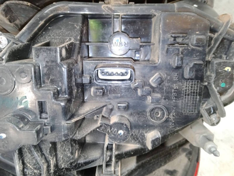 Recambio de piloto trasero derecho para ford ka+ iii (uk, fk) 1.2 referencia OEM IAM   