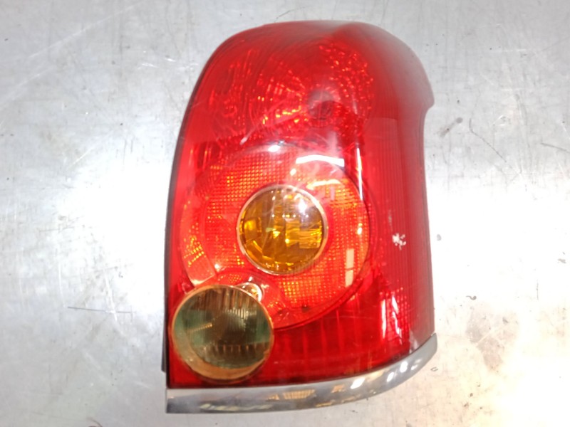 Recambio de piloto trasero derecho para toyota avensis station wagon (_t25_) 2.0 d-4d (cdt250_) referencia OEM IAM   