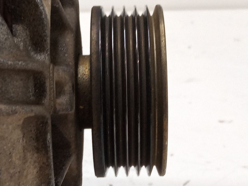 Recambio de alternador para citroën xsara (n1) 1.6 i referencia OEM IAM 96194293  