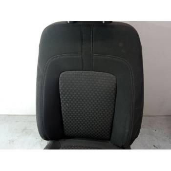 ASIENTO DELANTERO IZQUIERDO 