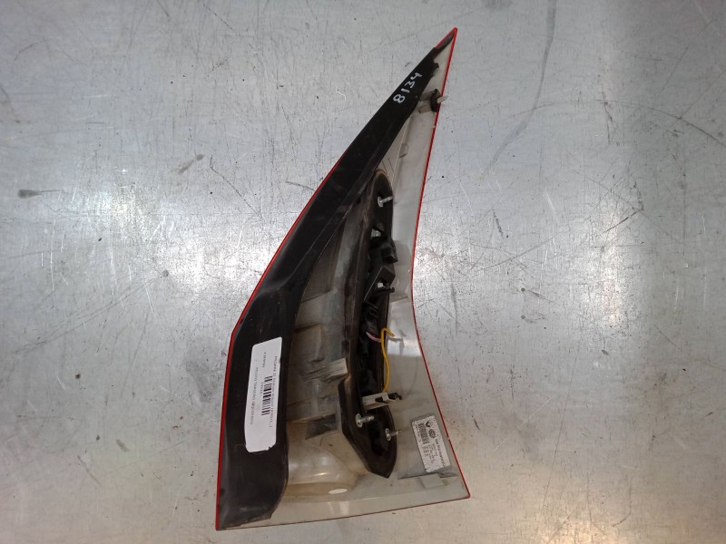 Recambio de piloto trasero izquierdo para renault megane ii station wagon (km0/1_) 1.6 16v referencia OEM IAM   