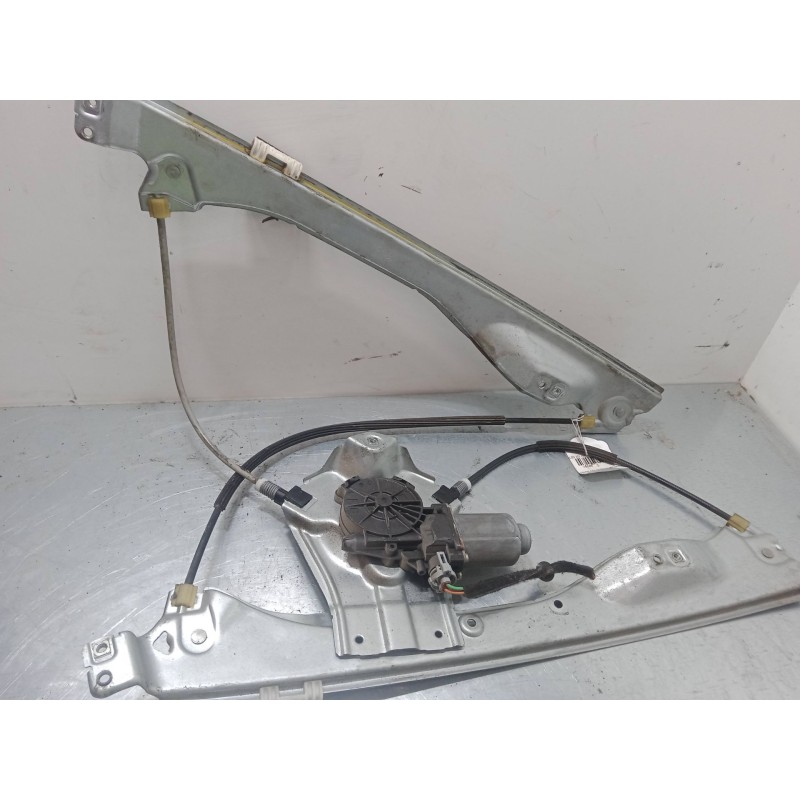 Recambio de elevalunas delantero derecho para renault clio iii (br0/1, cr0/1) 1.5 dci referencia OEM IAM 8200291147  