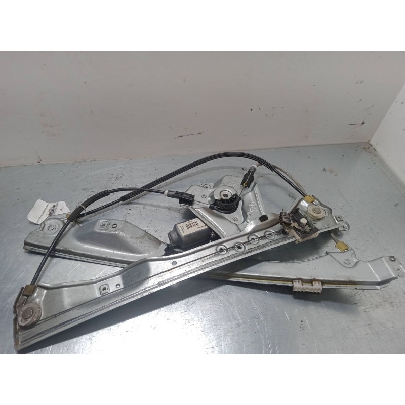 Recambio de elevalunas delantero derecho para renault clio iii (br0/1, cr0/1) 1.5 dci referencia OEM IAM 8200291147  