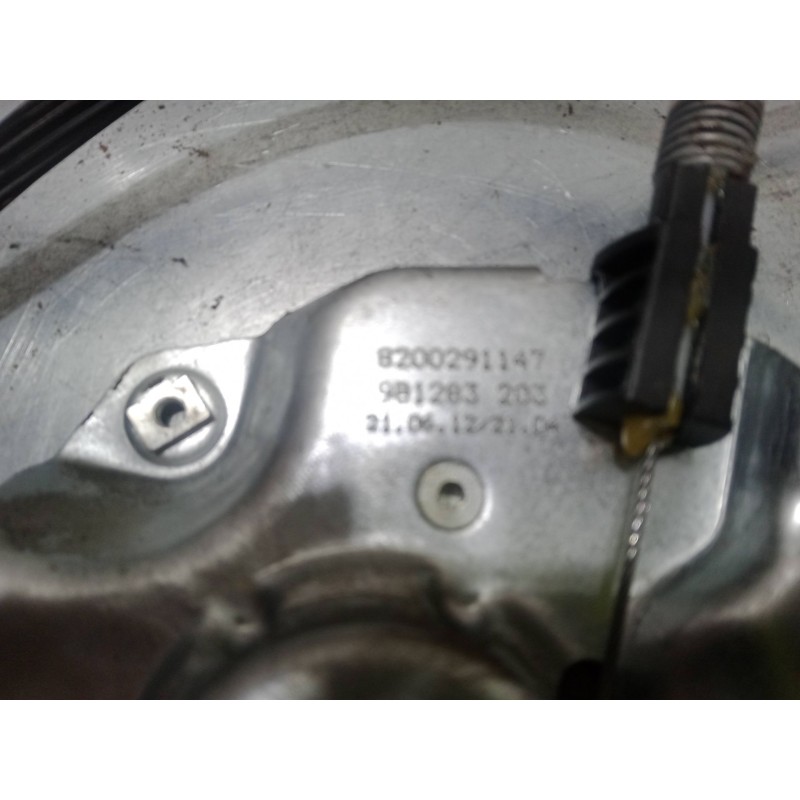 Recambio de elevalunas delantero derecho para renault clio iii (br0/1, cr0/1) 1.5 dci referencia OEM IAM 8200291147  