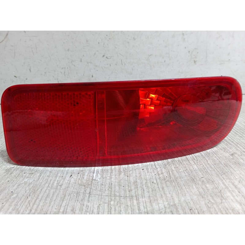 Recambio de faro antiniebla trasero derecho para renault clio iii grandtour (kr0/1_) 1.5 dci (kr0f) referencia OEM IAM 820061262