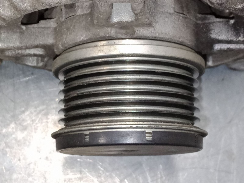 Recambio de alternador para peugeot 208 i (ca_, cc_) 1.2 vti 82 referencia OEM IAM 9806007480  