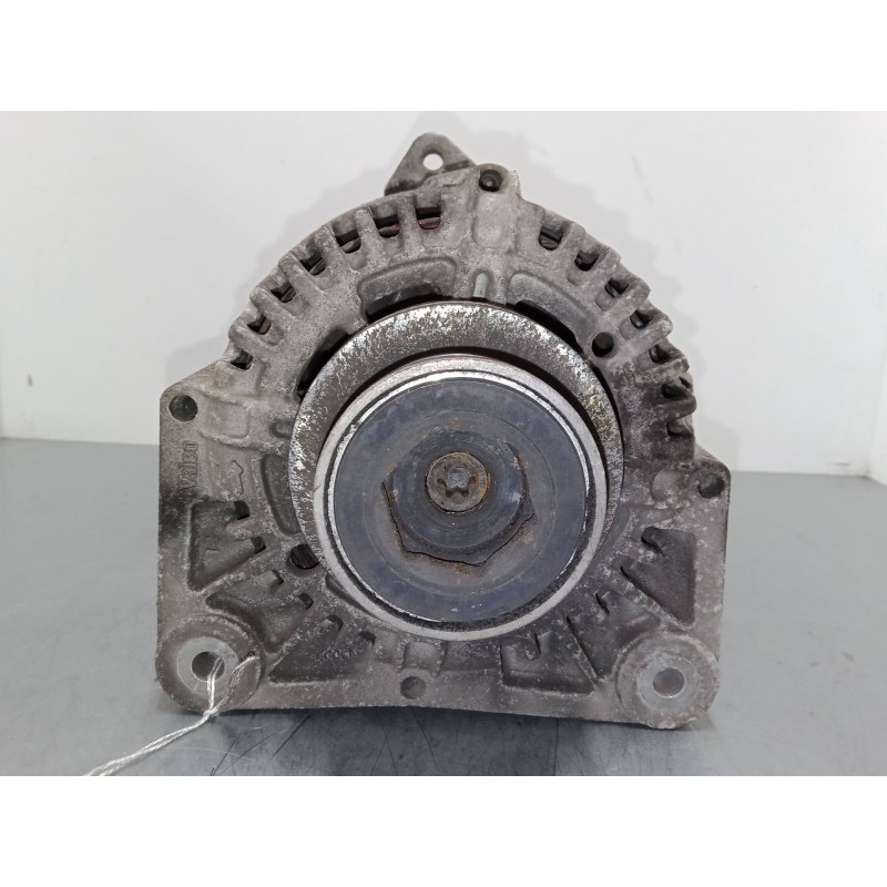 Recambio de alternador para renault megane ii (bm0/1_, cm0/1_) 1.5 dci (bm0f, bm0t, bm2b, cm0f, cm0t) referencia OEM IAM 7711497