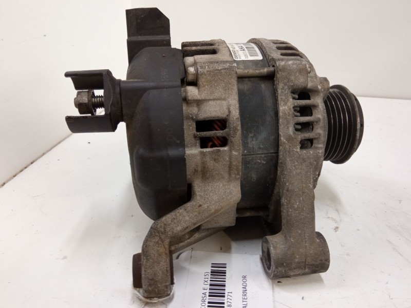 Recambio de alternador para opel corsa e (x15) 1.4 (08, 68) referencia OEM IAM 13585664  