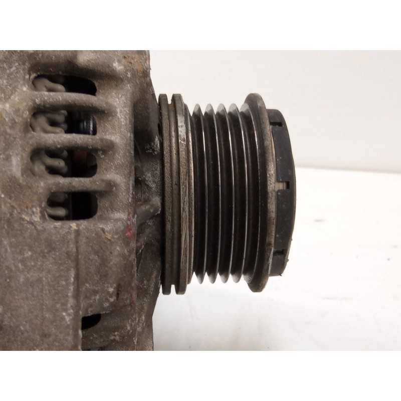 Recambio de alternador para opel corsa e (x15) 1.4 (08, 68) referencia OEM IAM 13585664  