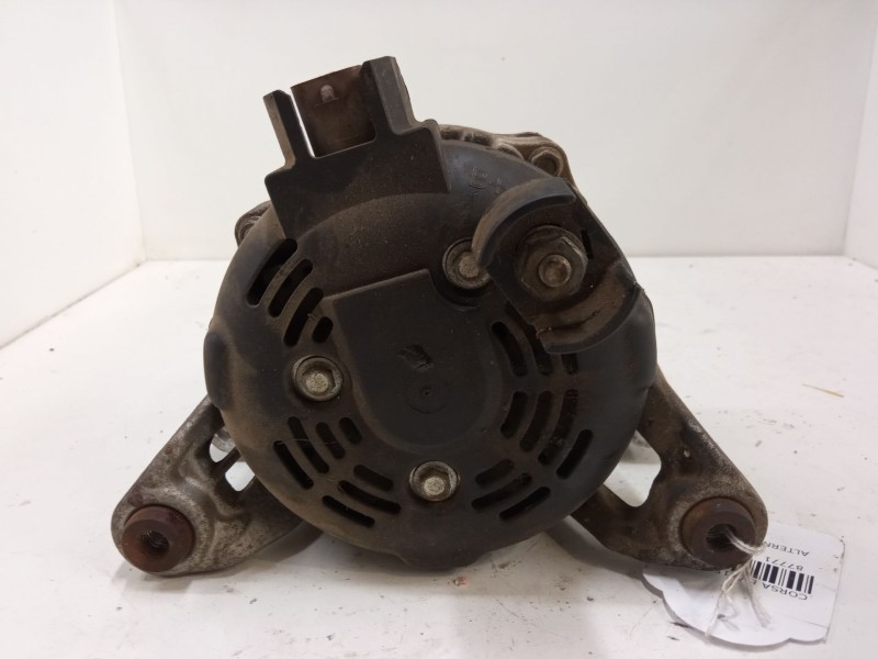 Recambio de alternador para opel corsa e (x15) 1.4 (08, 68) referencia OEM IAM 13585664  