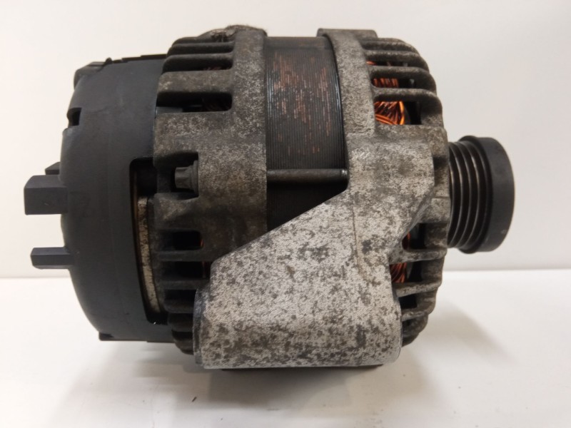 Recambio de alternador para ssangyong rexton / rexton ii (gab_) 2.7 xdi referencia OEM IAM A6651540102  