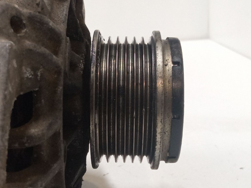 Recambio de alternador para renault scénic i monospace (ja0/1_, fa0_) 1.9 dti (ja1u) referencia OEM IAM 8200054588  