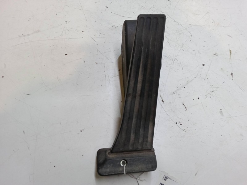 Recambio de pedal acelerador para bmw 1 (e81) 120 i referencia OEM IAM 3542678658901  6PV00937920
