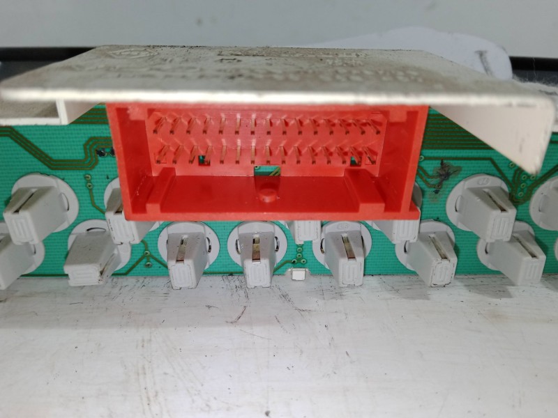 Recambio de cuadro instrumentos para renault twingo i (c06_) 1.2 16v (c06c, c06d, c06k) referencia OEM IAM 8200213195  