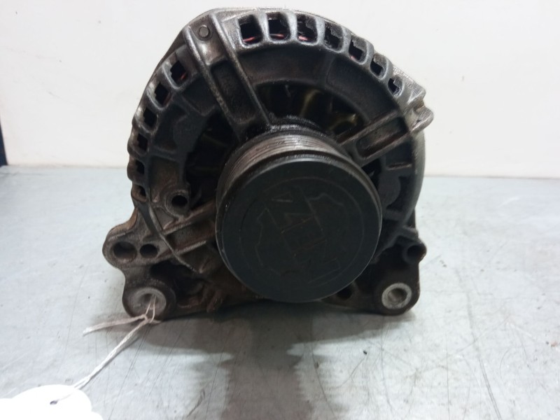 Recambio de alternador para audi a3 (8l1) 1.9 tdi referencia OEM IAM   