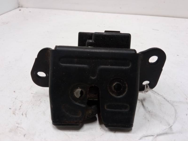 CERRADURA MALETERO / PORTON 812301H000 