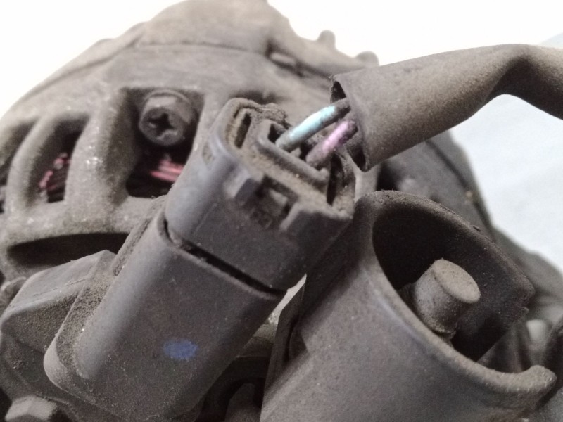 Recambio de alternador para citroën c4 picasso i monospace (ud_) 1.6 hdi referencia OEM IAM 9646321880  