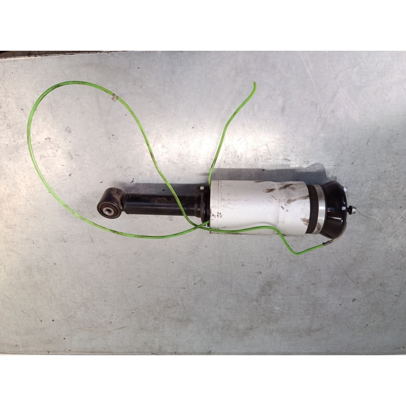 Recambio de amortiguador delantero izquierdo para land rover discovery iii (l319) 2.7 td 4x4 referencia OEM IAM   