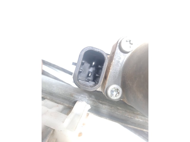 Recambio de elevalunas electrico delantero derecho para mitsubishi colt vi (z3_a, z2_a) 1.3 (z21a) referencia OEM IAM 0130822207