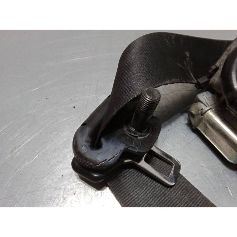 Recambio de cinturon seguridad delantero derecho para mitsubishi colt vi (z3_a, z2_a) 1.3 (z21a) referencia OEM IAM   