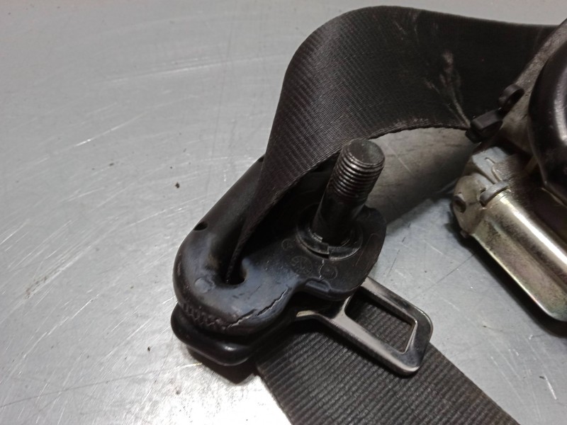 Recambio de cinturon seguridad delantero derecho para mitsubishi colt vi (z3_a, z2_a) 1.3 (z21a) referencia OEM IAM   