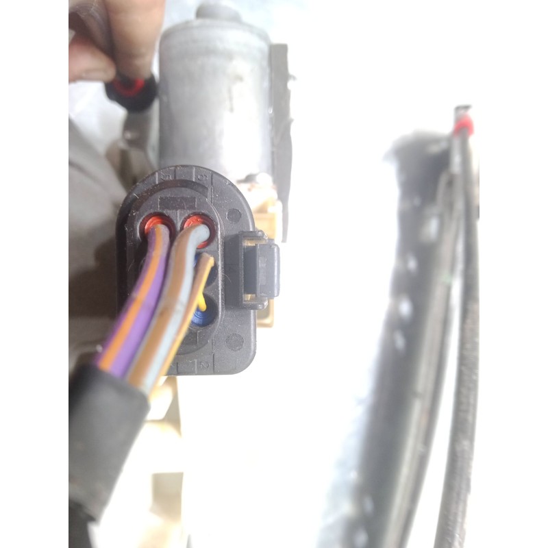 Recambio de elevalunas electrico trasero izquierdo para ford galaxy ii (wa6) 2.2 tdci referencia OEM IAM 0180822286  