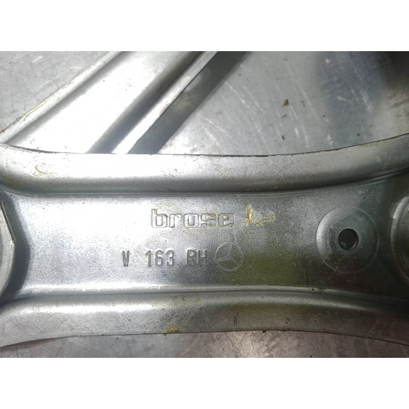 Recambio de elevalunas electrico delantero derecho para mercedes-benz clase m (w163) ml 430 (163.172) referencia OEM IAM   