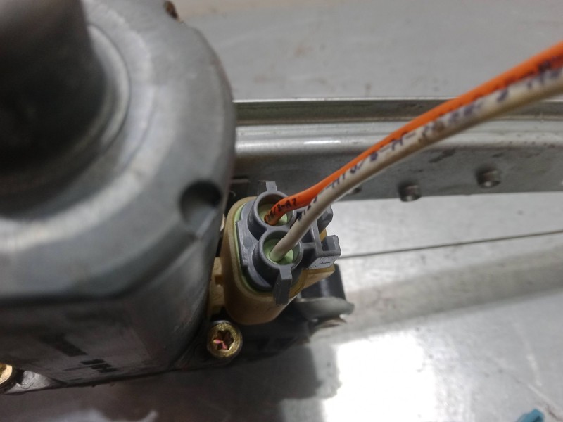 Recambio de elevalunas electrico trasero derecho para mercedes-benz clase m (w163) ml 430 (163.172) referencia OEM IAM   