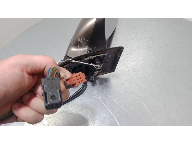 Recambio de retrovisor electrico derecho para peugeot 307 sw (3h) 1.6 hdi 110 referencia OEM IAM   