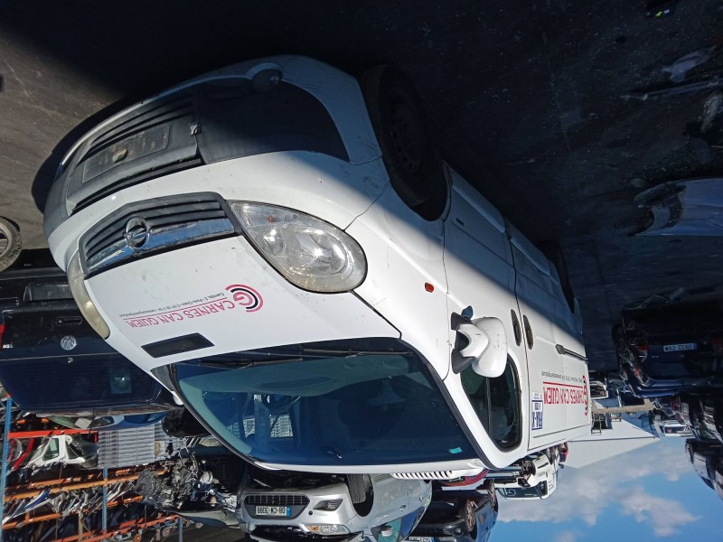 opel vivaro a furgoneta (x83) del año 2014