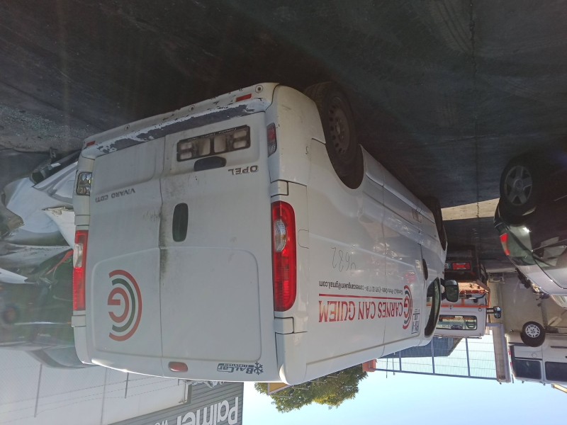 opel vivaro a furgoneta (x83) del año 2014