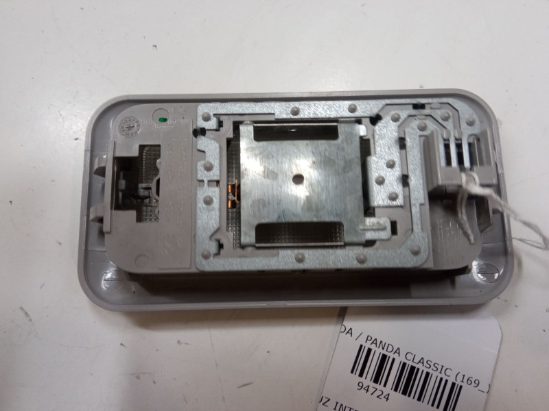 Recambio de luz interior delantera para fiat panda / panda classic (169_) 1.2 (169.axb11, 169.axb1a) referencia OEM IAM   