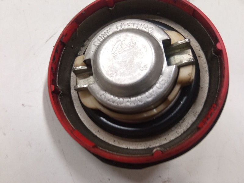 Recambio de tapon combustible para mercedes-benz clase a (w169) a 180 cdi (169.007, 169.307) referencia OEM IAM   