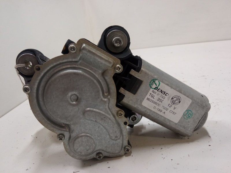 Recambio de motor limpia trasero para fiat panda / panda classic (169_) 1.2 (169.axb11, 169.axb1a) referencia OEM IAM   