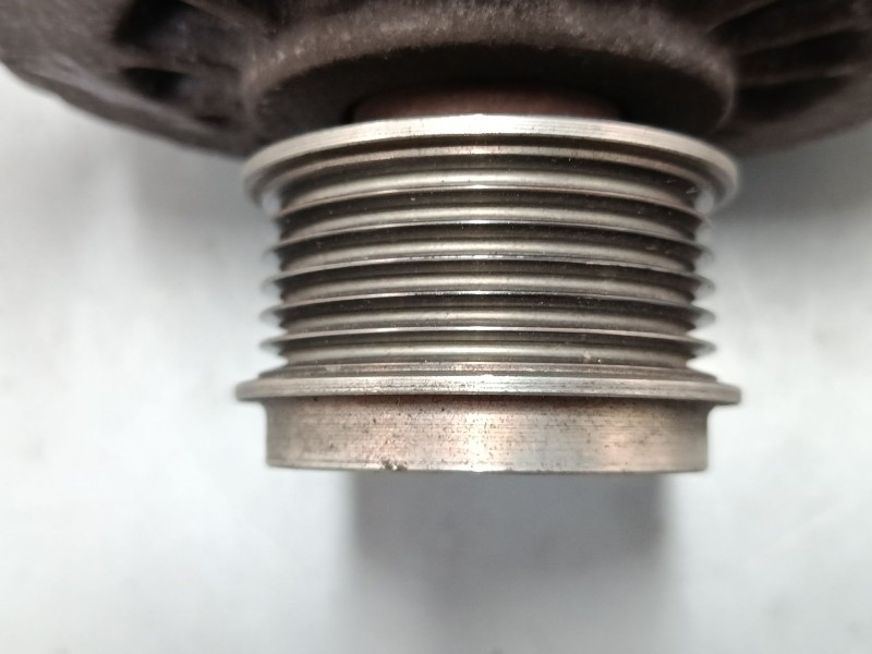 Recambio de alternador para chevrolet lacetti (j200) 2.0 d referencia OEM IAM   