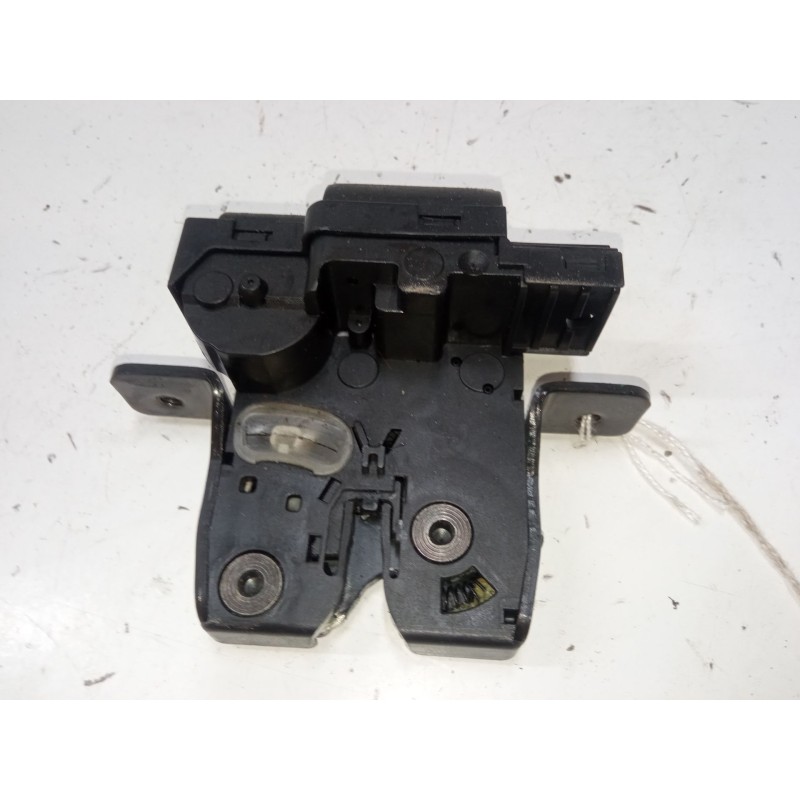 Recambio de cerradura maletero / porton para renault twingo ii (cn0_) 1.2 16v (cn0k, cn0v) referencia OEM IAM   