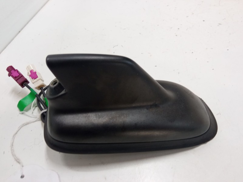 Recambio de base de antena para skoda yeti (5l) 2.0 tdi referencia OEM IAM 6r0035501c  