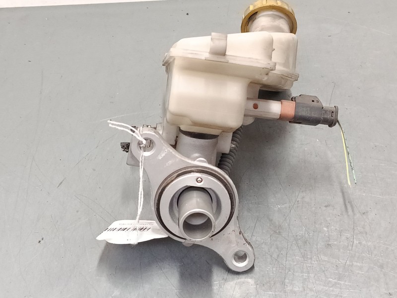 Recambio de bomba freno para peugeot 208 i (ca_, cc_) 1.4 hdi referencia OEM IAM   