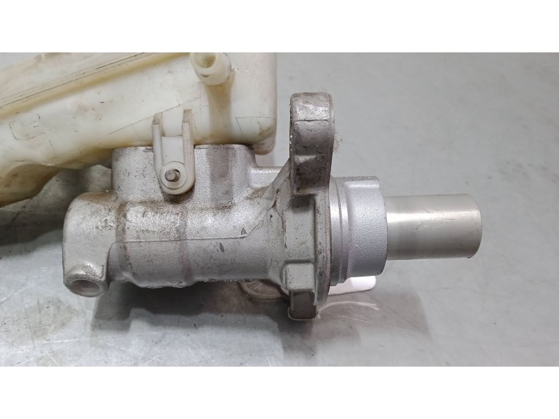 Recambio de bomba freno para ford focus iii 1.6 tdci referencia OEM IAM   