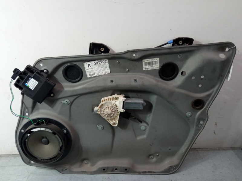 Recambio de elevalunas electrico delantero derecho para mercedes-benz clase a (w169) a 180 cdi (169.007, 169.307) referencia OEM
