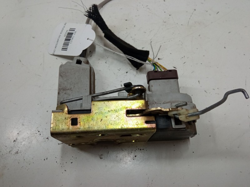 Recambio de cerradura puerta delantera izquierda para peugeot 307 (3a/c) 1.4 16v referencia OEM IAM   