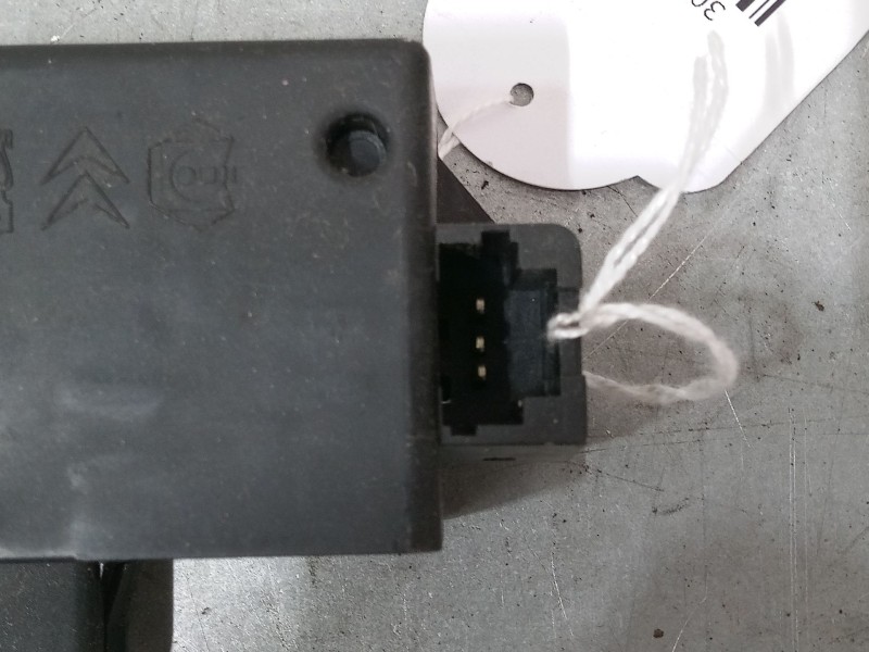 Recambio de cerradura maletero / porton para peugeot 307 (3a/c) 1.4 16v referencia OEM IAM 9646091580  