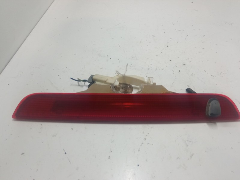Recambio de luz central de freno para ford fiesta v (jh_, jd_) 1.4 16v referencia OEM IAM   
