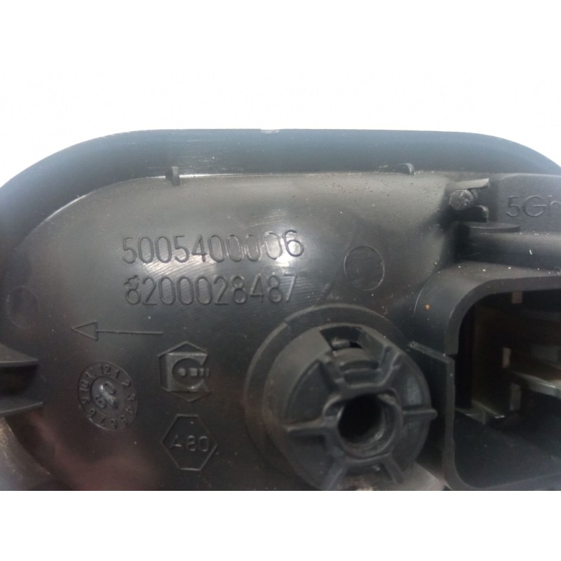 Recambio de maneta interior puerta delantera izquierda para renault twingo ii (cn0_) 1.2 16v (cn0k, cn0v) referencia OEM IAM   