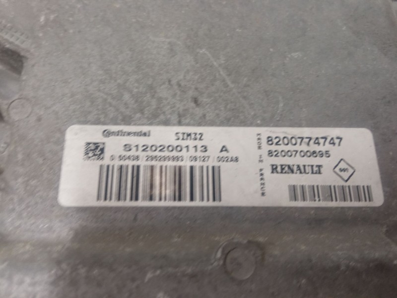 Recambio de centralita motor uce para renault twingo ii (cn0_) 1.2 16v (cn0k, cn0v) referencia OEM IAM   