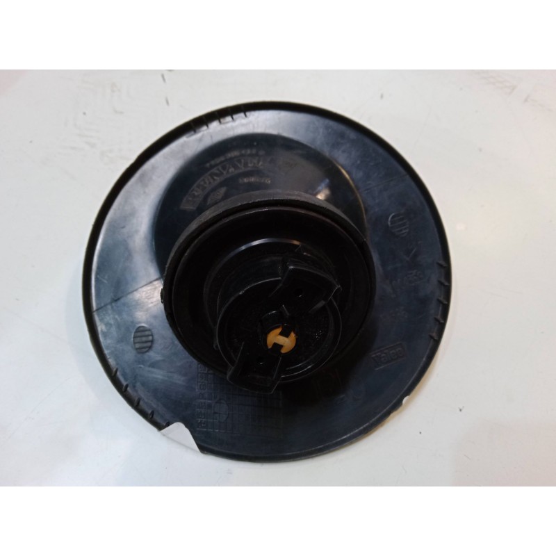 Recambio de tapa exterior combustible para renault kangoo express (fc0/1_) 1.2 (fc01, fc0a, fc0f) referencia OEM IAM   