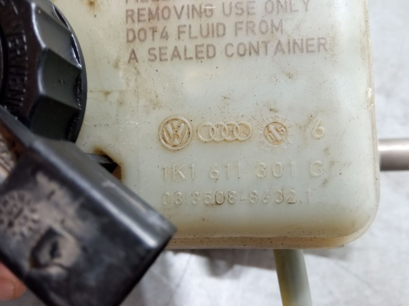 Recambio de bomba freno para volkswagen touran (1t1, 1t2) 1.6 fsi referencia OEM IAM   