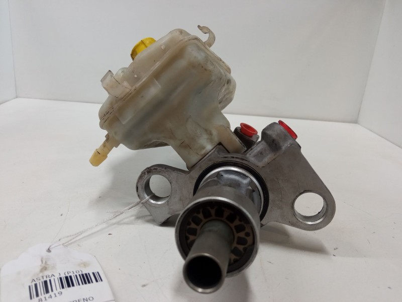 Recambio de bomba freno para opel astra j (p10) 2.0 cdti (68) referencia OEM IAM 25MM  