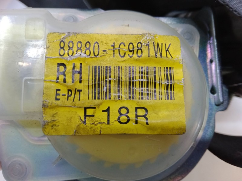 Recambio de cinturon con pretensor delantero derecho para hyundai getz (tb) 1.1 referencia OEM IAM   